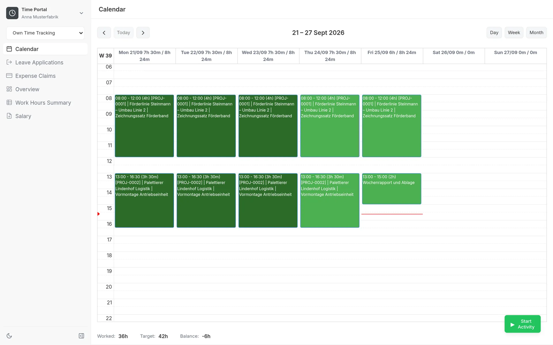 Week calendar in the employee portal with recorded hours